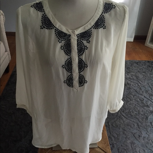 Top - Picture 1 of 1